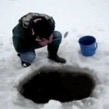 Як спіймати рибу без вудки на рибалці?
