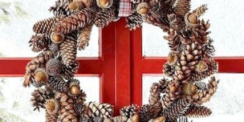 Як зробити вінок з шишок?